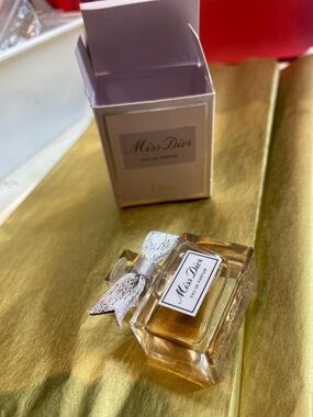 Dior Miss Dior Mini Bottle with Iridescent Silver Bow